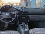Volkswagen Passat-5