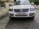 Volkswagen Touareg-8