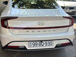 Hyundai Sonata-4