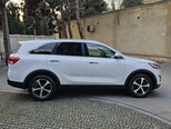 Kia Sorento-8