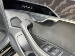 Audi A8-20