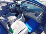 Hyundai Elantra-13