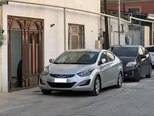 Hyundai Elantra-2