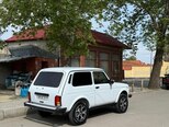 LADA (VAZ) Niva-2