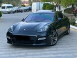Porsche Panamera Turbo S-1