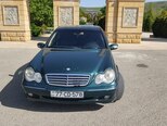 Mercedes C 320-1
