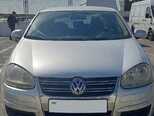 Volkswagen Jetta-1
