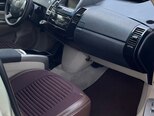 Toyota Prius-9