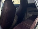 Toyota Prius-8