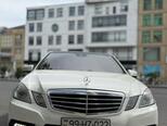 Mercedes E 300-4