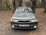 Opel Vectra-1