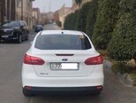 Ford Focus-7