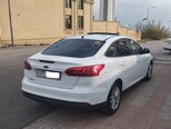Ford Focus-8