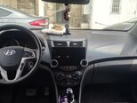 Hyundai Accent-4