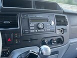 Ford Transit-12