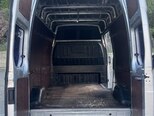 Ford Transit-9