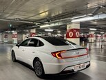 Hyundai Sonata-4