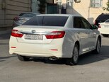 Toyota Camry-3