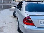 Mercedes E 270-16