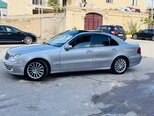 Mercedes E 270-21