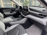 Toyota Highlander-13