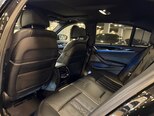 BMW 530e-12