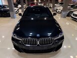 BMW 530e-13