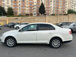 Volkswagen Jetta-2