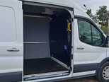 Ford Transit-3