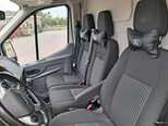 Ford Transit-11
