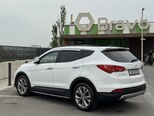 Hyundai Santa Fe-7