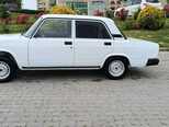 LADA (VAZ) 2107-2