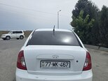 Hyundai Accent-10