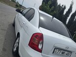 Hyundai Accent-11