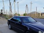 Mercedes E 270-2