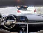 Hyundai Elantra-8