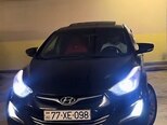 Hyundai Elantra-1