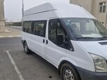 Ford Transit-8