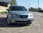 Hyundai Sonata-13