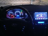 Hyundai Sonata-12