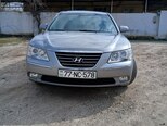 Hyundai Sonata-1