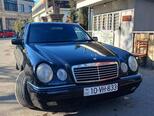 Mercedes E 200-1