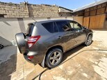 Toyota RAV4-8
