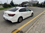 Kia Rio-7