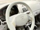 Hyundai Accent-5
