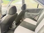 Hyundai Accent-6