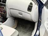Hyundai Accent-11