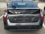 Toyota Prius-5