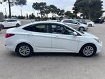Hyundai Accent-3