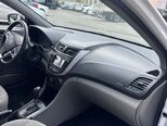 Hyundai Accent-8